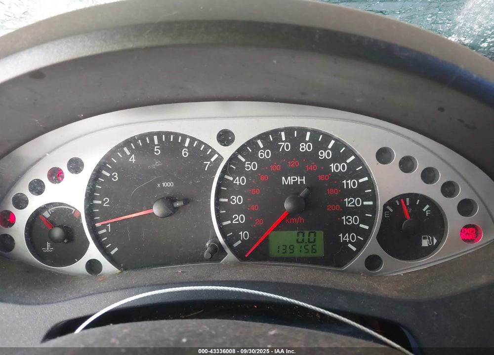 2005 FORD FOCUS ZX4 VIN: 1FAFP38Z85W103106