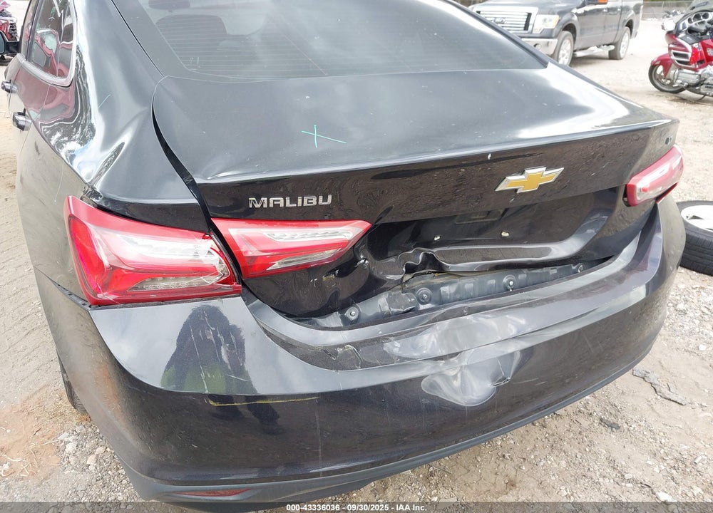 2022 CHEVROLET MALIBU FWD LT VIN: 1G1ZD5ST1NF181025