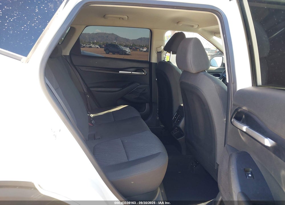 2024 KIA SELTOS VIN: KNDEPCAAXR7540132