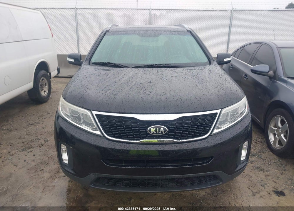 2015 KIA SORENTO VIN: 5XYKU4A77FG636269