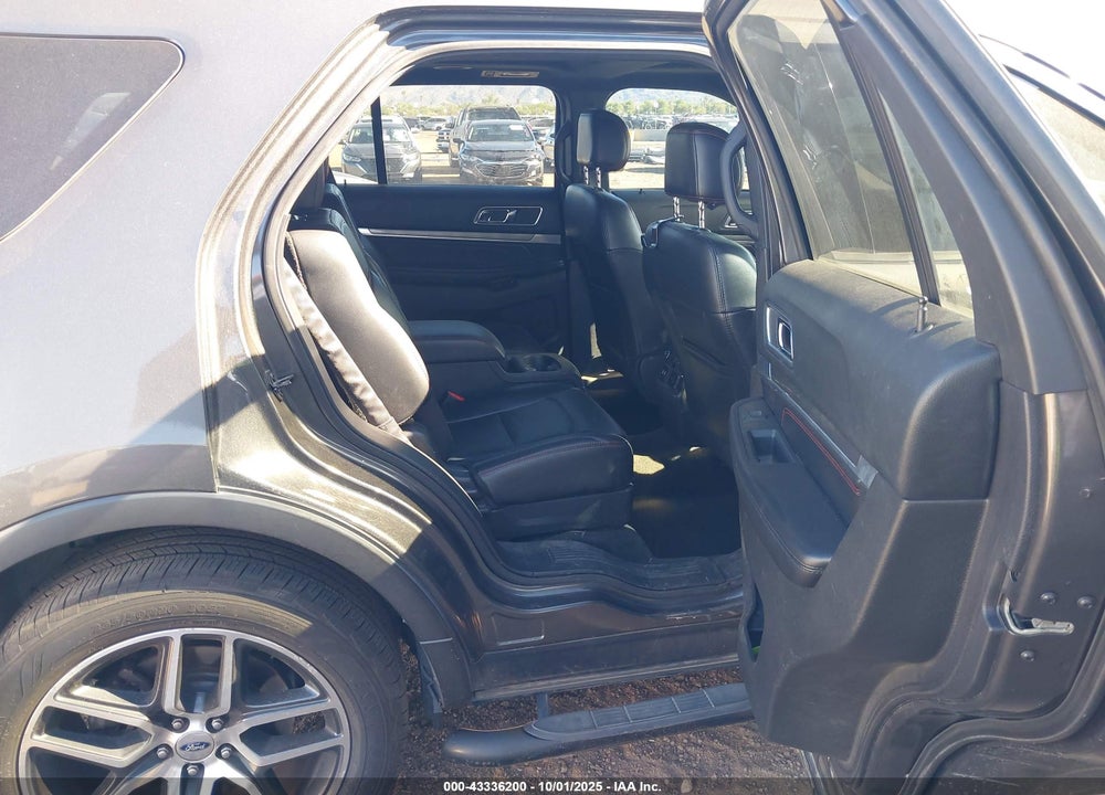 2017 FORD EXPLORER SPORT TRAC VIN: 1FM5K8GT5HGD42329