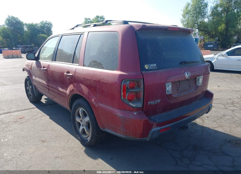 2006 HONDA PILOT EX VIN: 5FNYF284X6B033831
