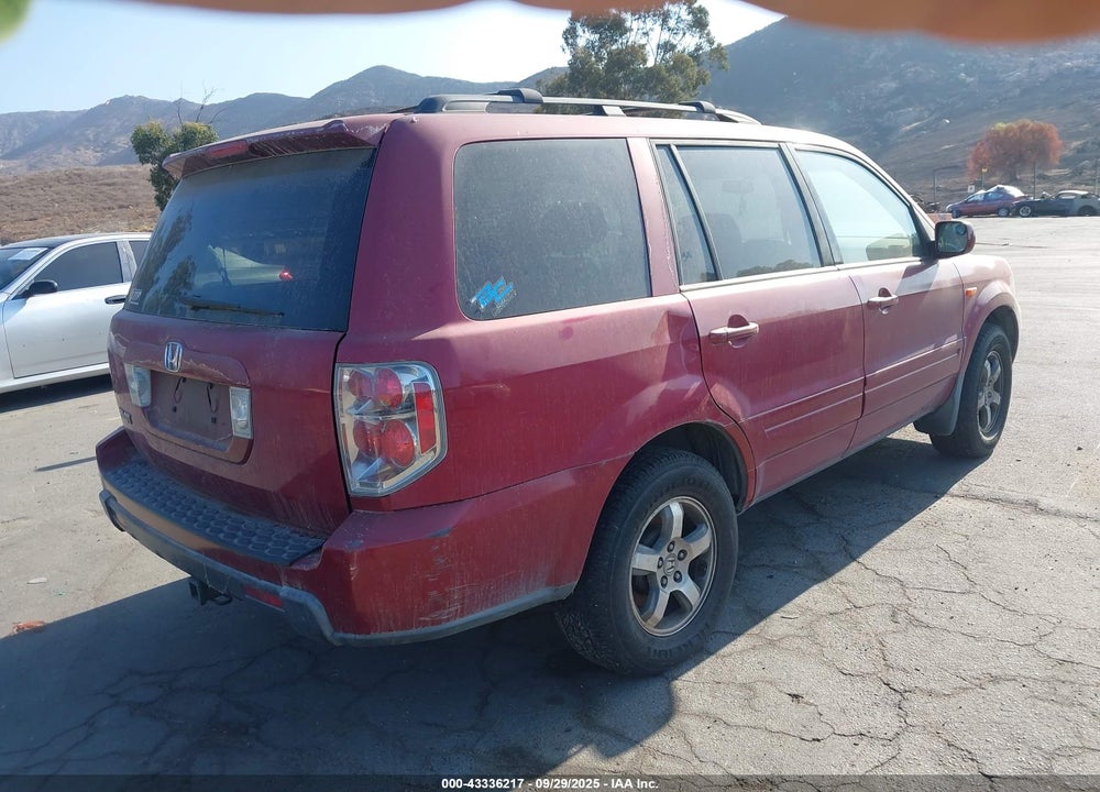 2006 HONDA PILOT EX VIN: 5FNYF284X6B033831