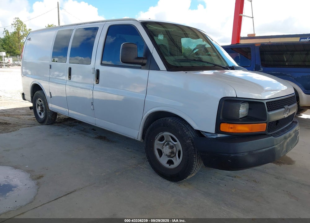 2006 CHEVROLET EXPRESS WORK VAN VIN: 1GCFG15X561273018