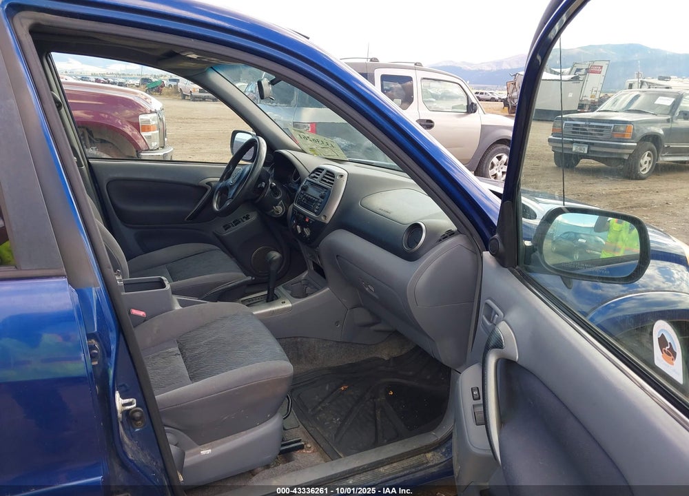 2002 TOYOTA RAV4 VIN: JTEHH20V626055423