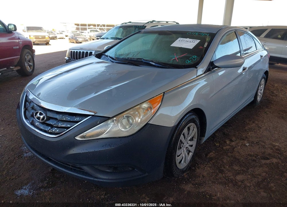 2011 HYUNDAI SONATA VIN: 5NPEB4AC1BH048984