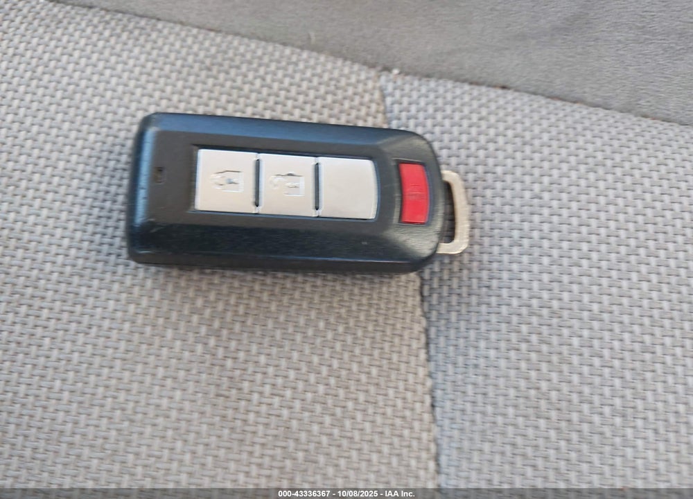 2010 MITSUBISHI OUTLANDER VIN: JA4AS3AW0AZ016077