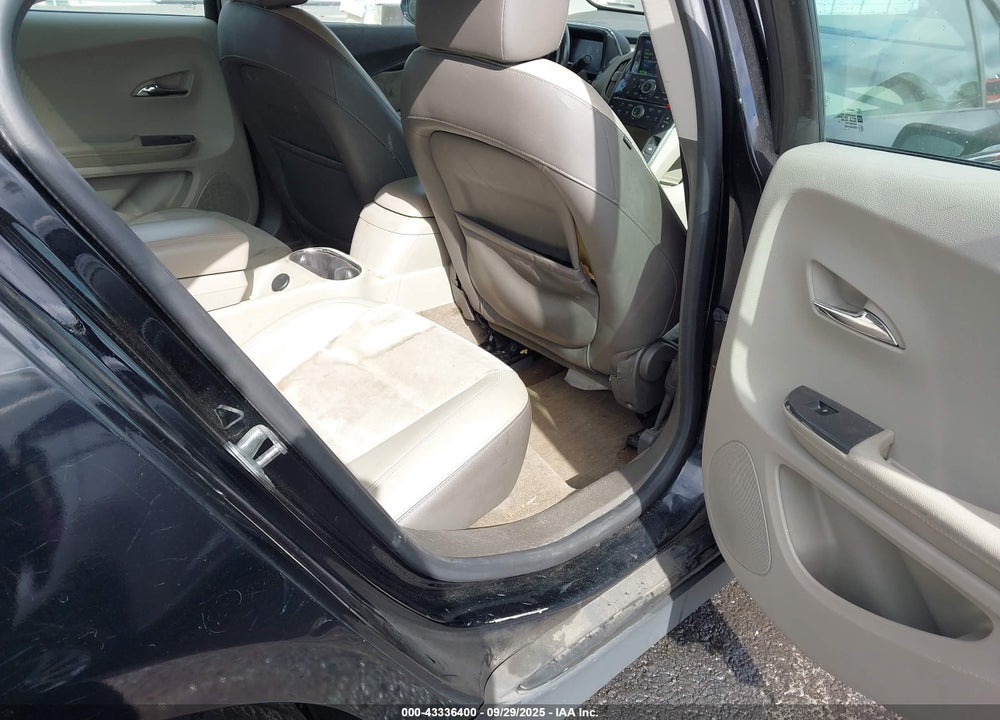 2013 CHEVROLET VOLT VIN: 1G1RD6E45DU124346