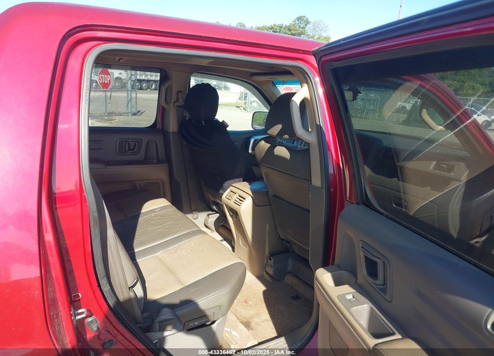 2006 HONDA RIDGELINE RTL VIN: 2HJYK16516H542391