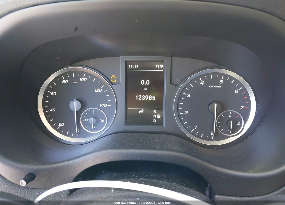 2021 MERCEDES-BENZ METRIS VIN: W1YV0BEY1M3915648