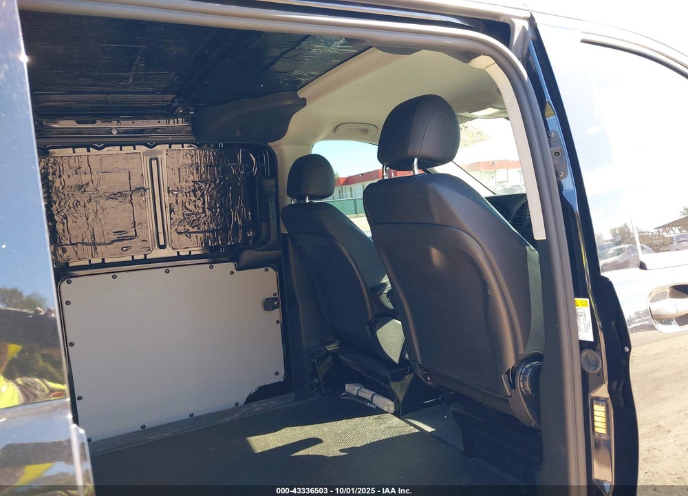 2021 MERCEDES-BENZ METRIS VIN: W1YV0BEY1M3915648