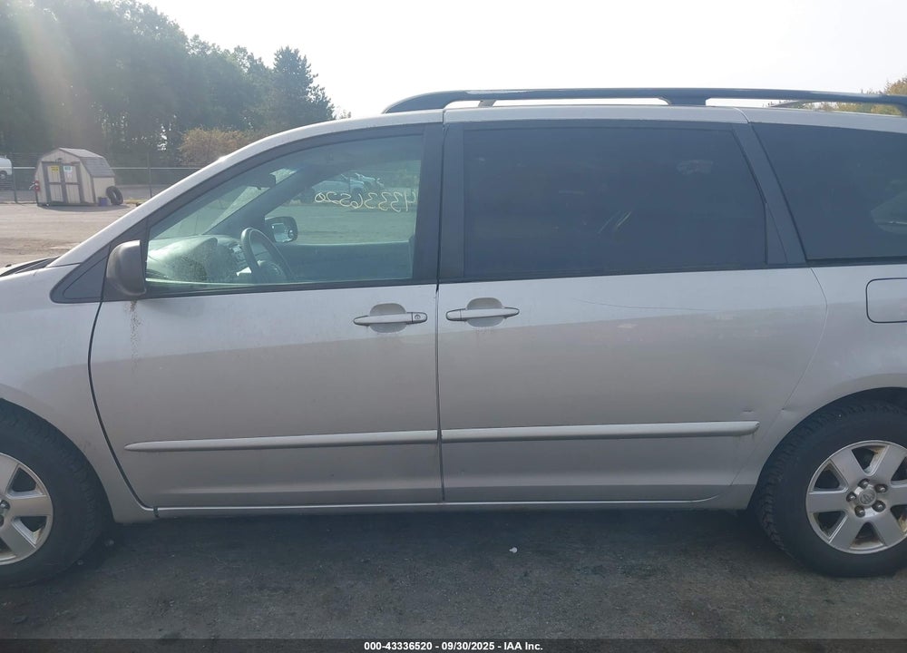 2010 TOYOTA SIENNA LE VIN: 5TDKK4CC5AS338931