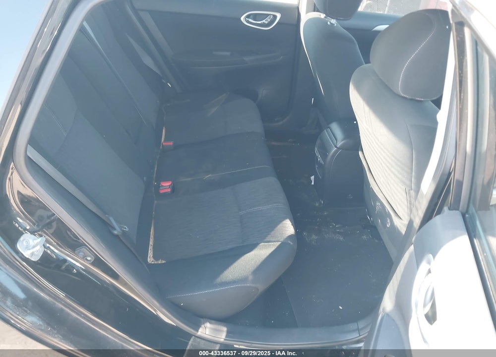 2014 NISSAN SENTRA VIN: 1N4AB7AP2EN850263