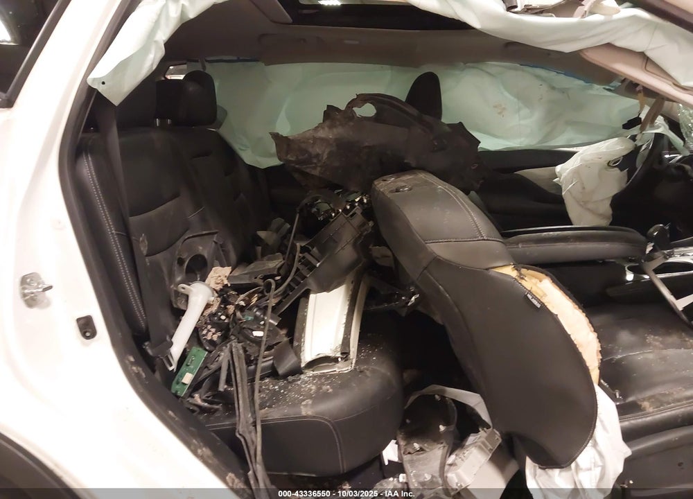 2018 NISSAN MURANO PLATINUM VIN: 5N1AZ2MH7JN114485