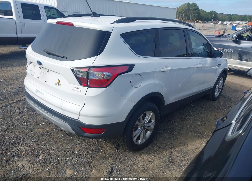 2018 FORD ESCAPE VIN: 1FMCU0GD2JUB03601