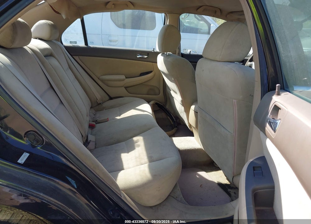 2004 HONDA ACCORD 2.4 LX VIN: 1HGCM56334A047816