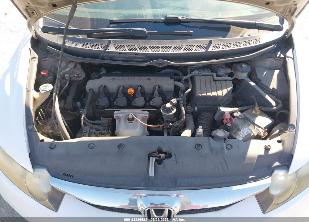 2011 HONDA CIVIC VIN: 2HGFA1F53BH521746