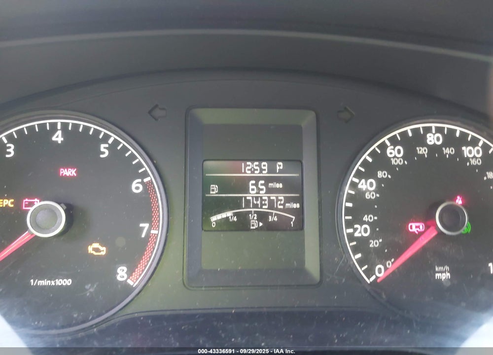 2014 VOLKSWAGEN JETTA VIN: 3VW2K7AJ3EM377913