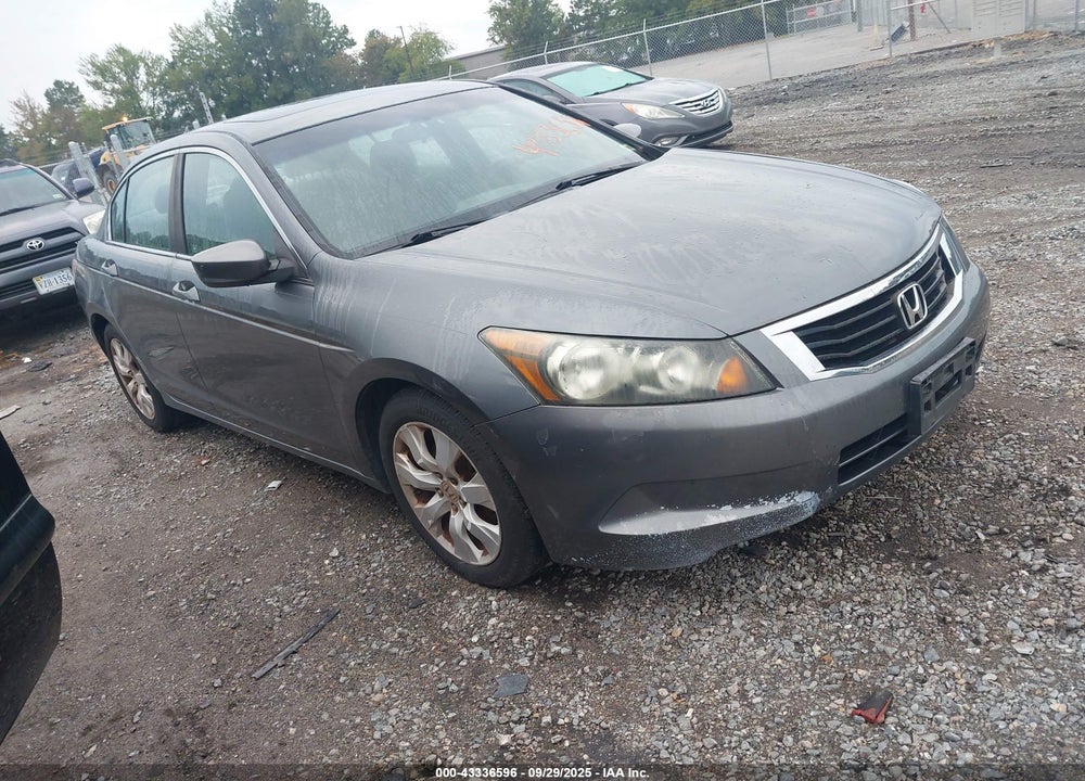 2010 HONDA ACCORD 2.4 EX VIN: 1HGCP2F77AA068074