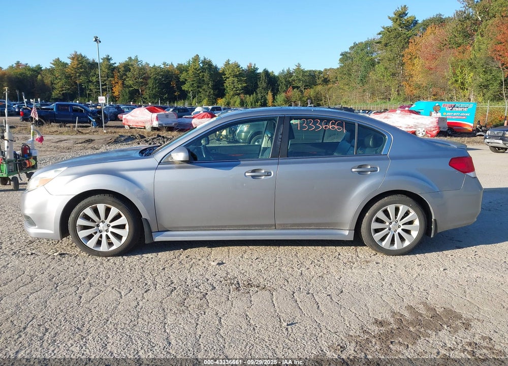 2011 SUBARU LEGACY 2.5I LIMITED VIN: 4S3BMBL63B3213678