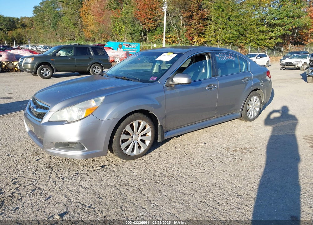 2011 SUBARU LEGACY 2.5I LIMITED VIN: 4S3BMBL63B3213678