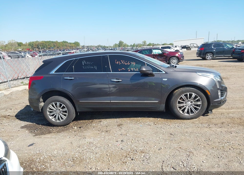 2017 CADILLAC XT5 LUXURY VIN: 1GYKNDRS1HZ212932