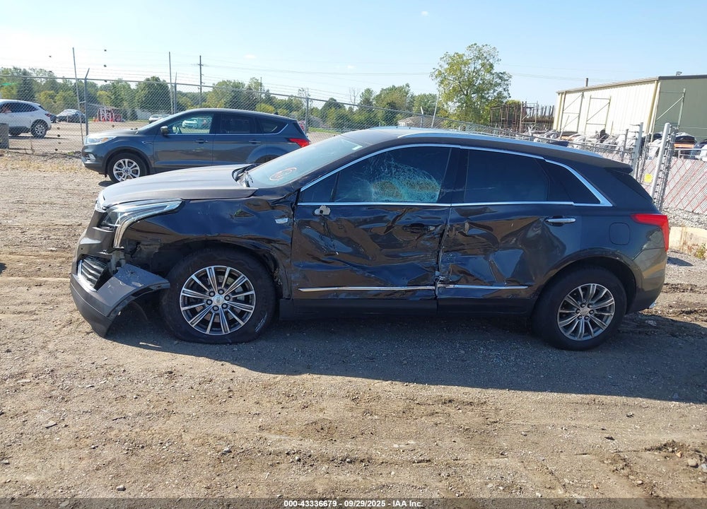 2017 CADILLAC XT5 LUXURY VIN: 1GYKNDRS1HZ212932