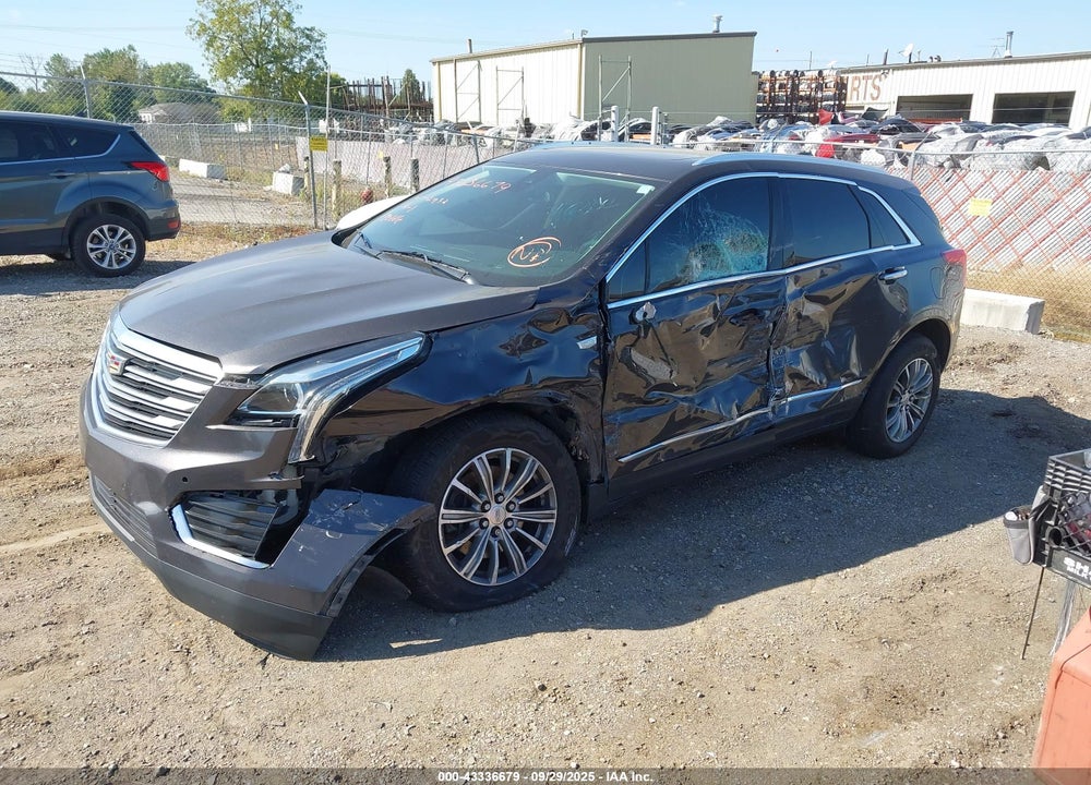 2017 CADILLAC XT5 LUXURY VIN: 1GYKNDRS1HZ212932