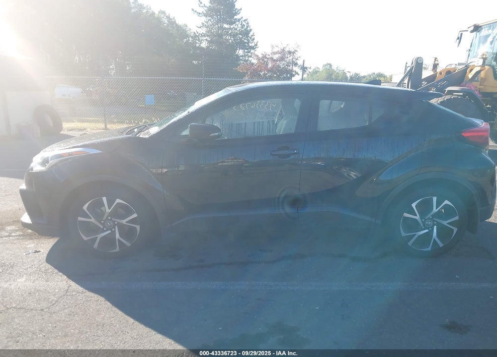 2018 TOYOTA C-HR XLE VIN: NMTKHMBX0JR037078