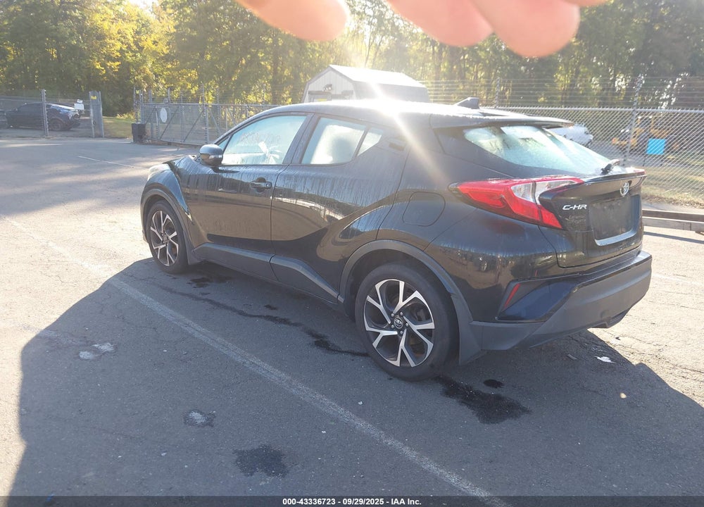 2018 TOYOTA C-HR XLE VIN: NMTKHMBX0JR037078