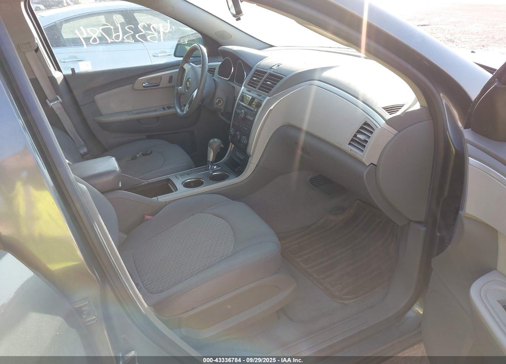 2011 CHEVROLET TRAVERSE VIN: 1GNKVGED9BJ259072