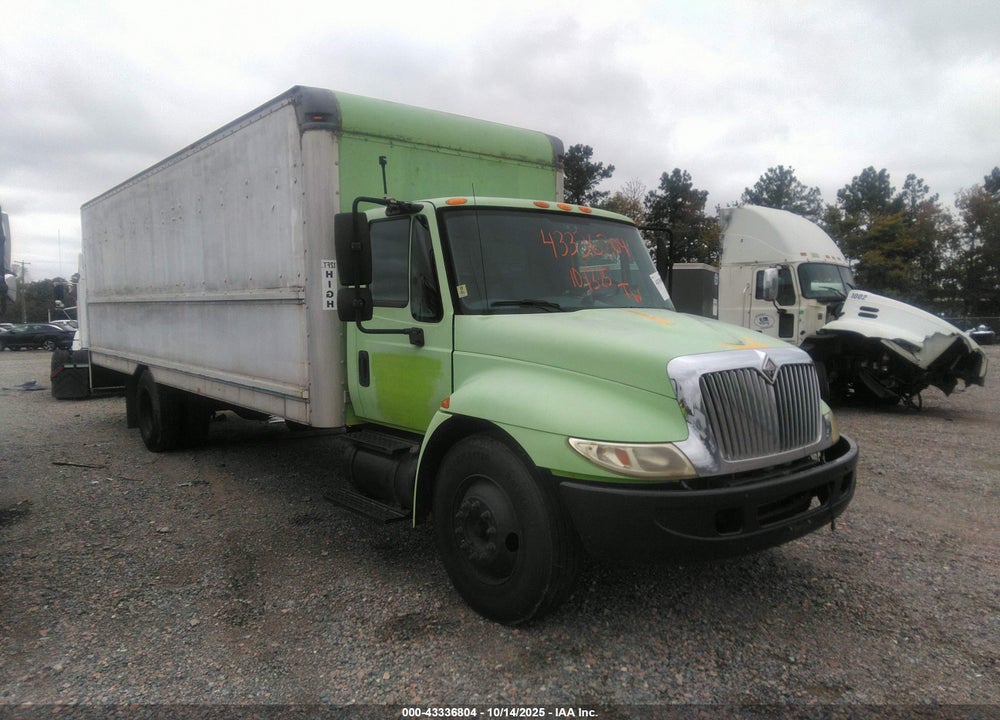 2006 INTERNATIONAL 4000 4300 VIN: 1HTMMAAM96H180136