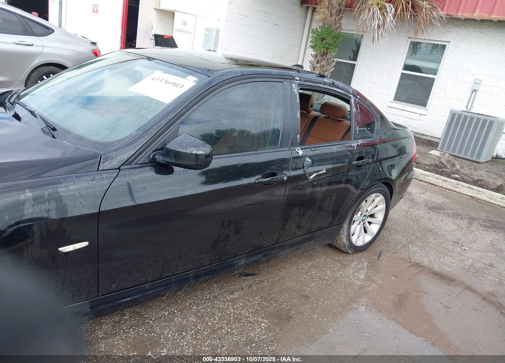 2011 BMW 3 SERIES VIN: WBAPH7C58BE673886