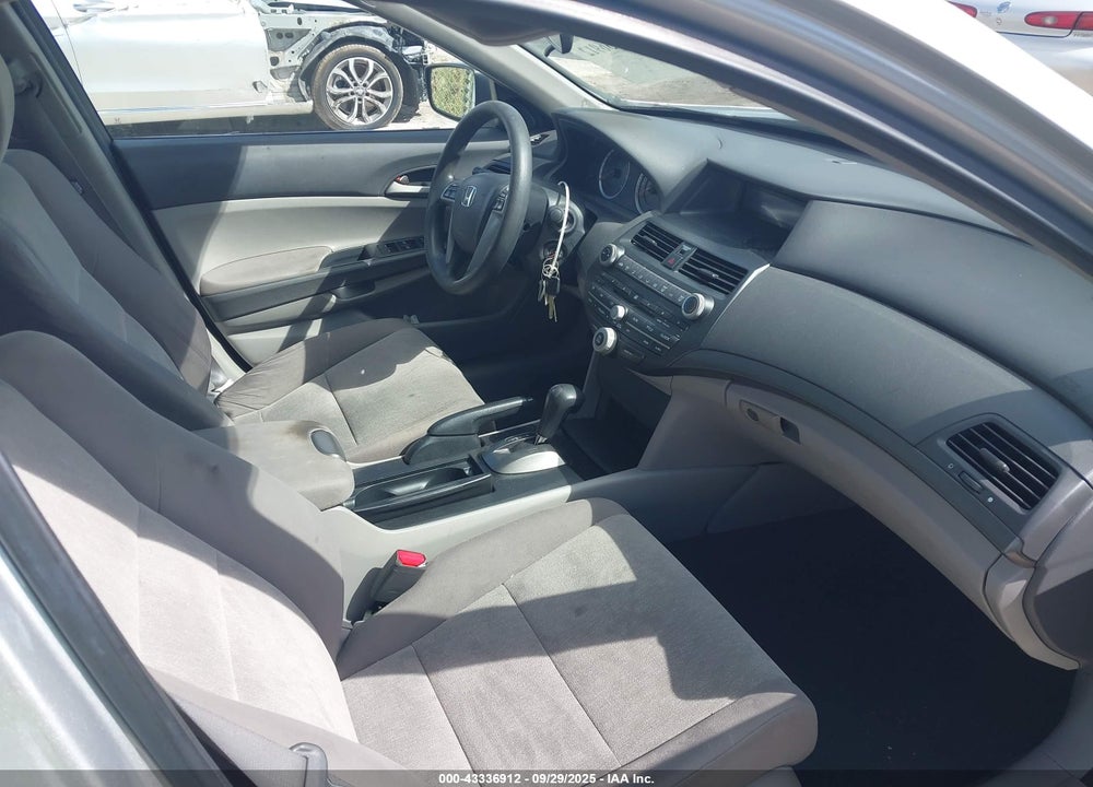 2010 HONDA ACCORD VIN: 1HGCP2F45AA018912