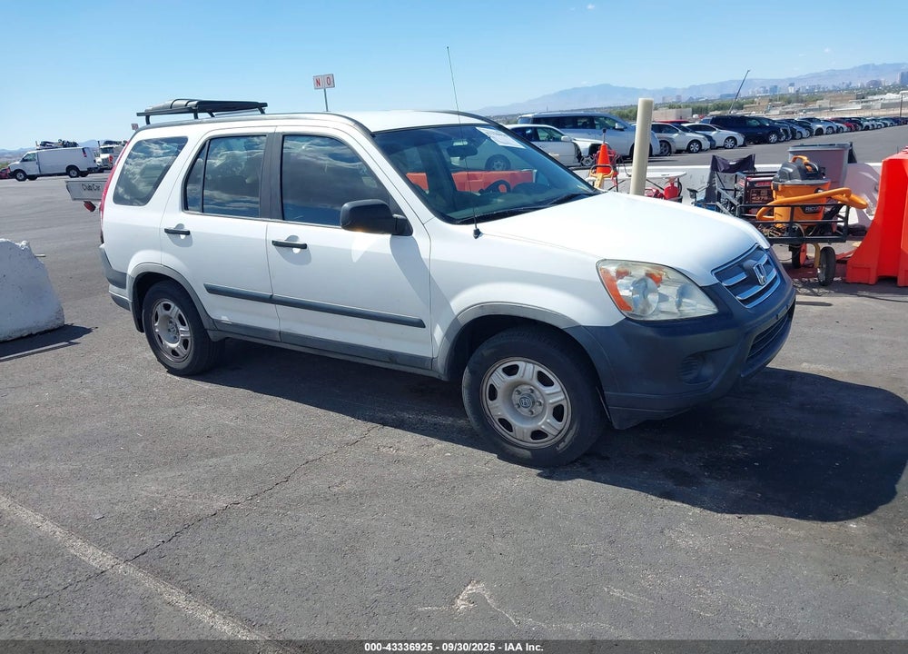 2006 HONDA CR-V LX VIN: JHLRD78566C011938