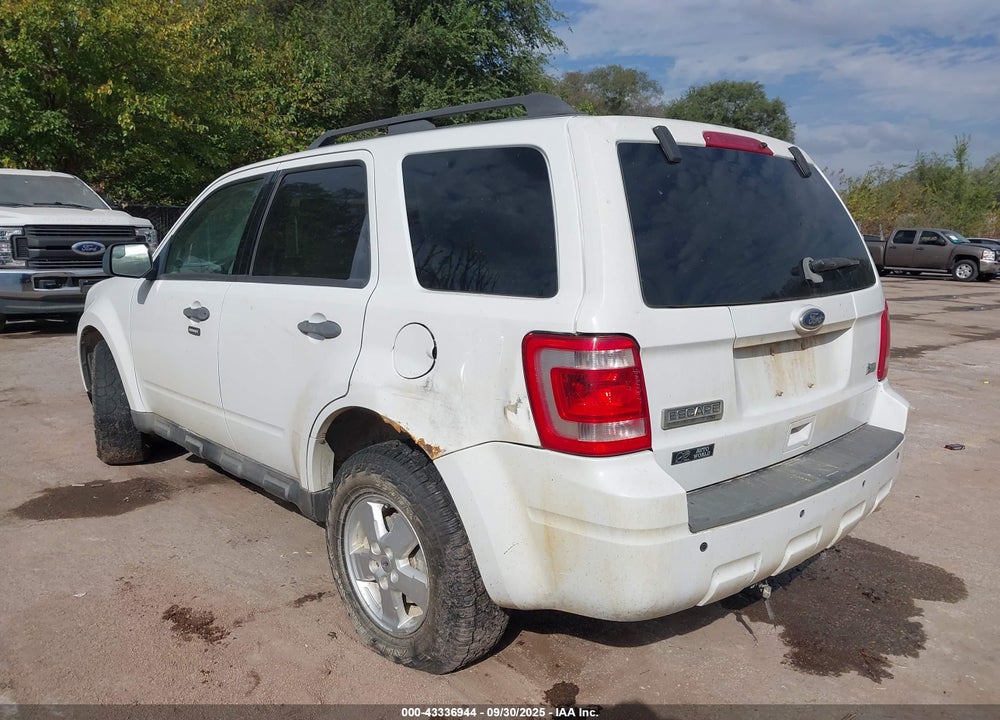 2010 FORD ESCAPE VIN: 1FMCU0DG0AKC85406