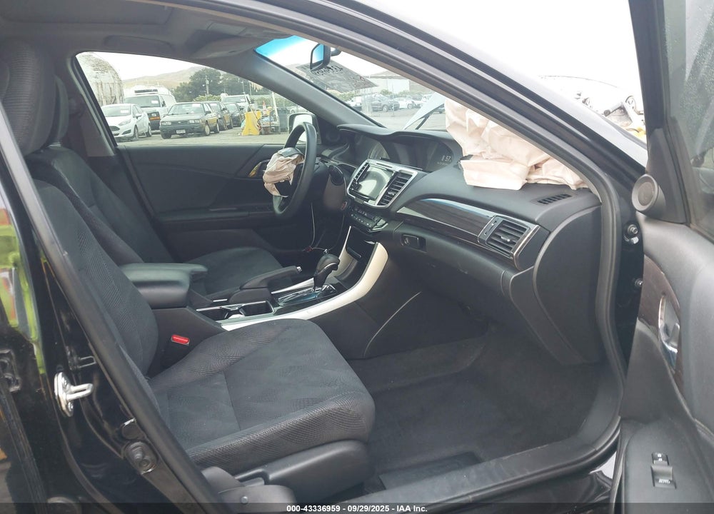 2016 HONDA ACCORD VIN: 1HGCR2F76GA070529