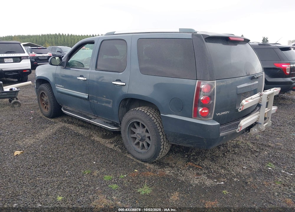 2007 GMC YUKON VIN: 1GKFK638X7J164390