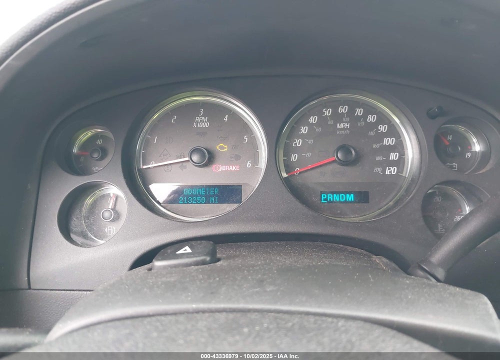 2007 GMC YUKON VIN: 1GKFK638X7J164390