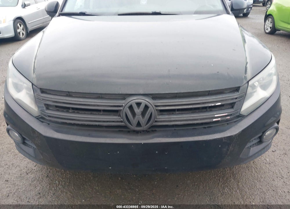 2012 VOLKSWAGEN TIGUAN VIN: WVGBV7AX8CW591321