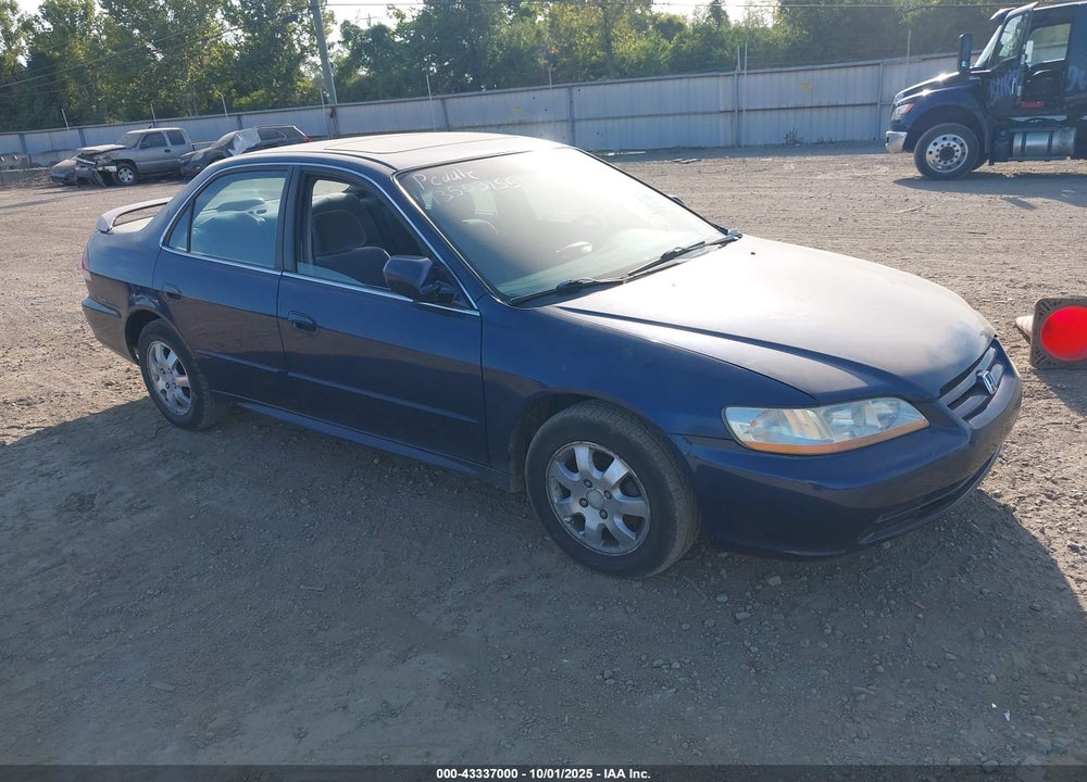 2001 HONDA ACCORD 2.3 EX VIN: 1HGCG56641A088646