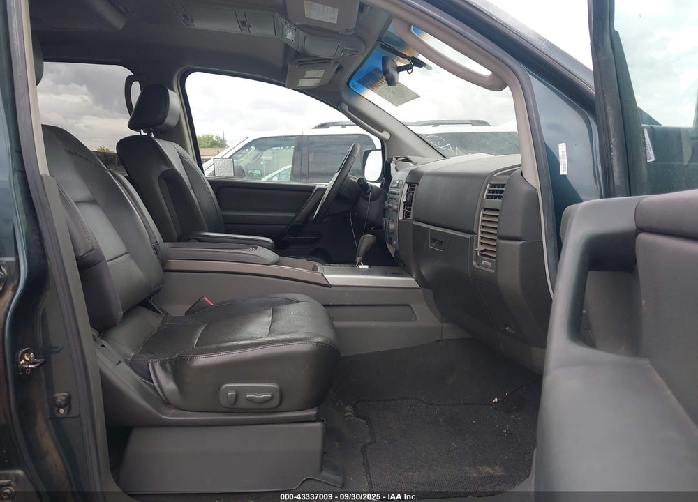 2005 NISSAN TITAN LE VIN: 1N6AA07A05N551150