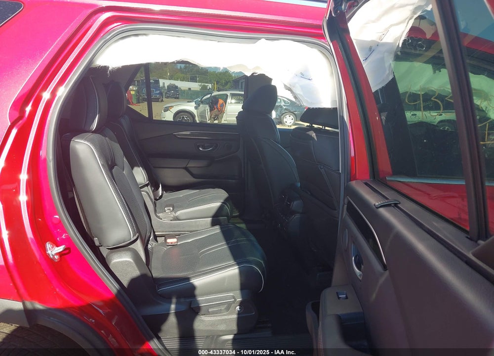 2025 HONDA PILOT VIN: 5FNYG1H83SB079683