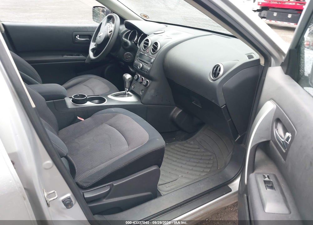 2010 NISSAN ROGUE VIN: JN8AS5MT9AW500306