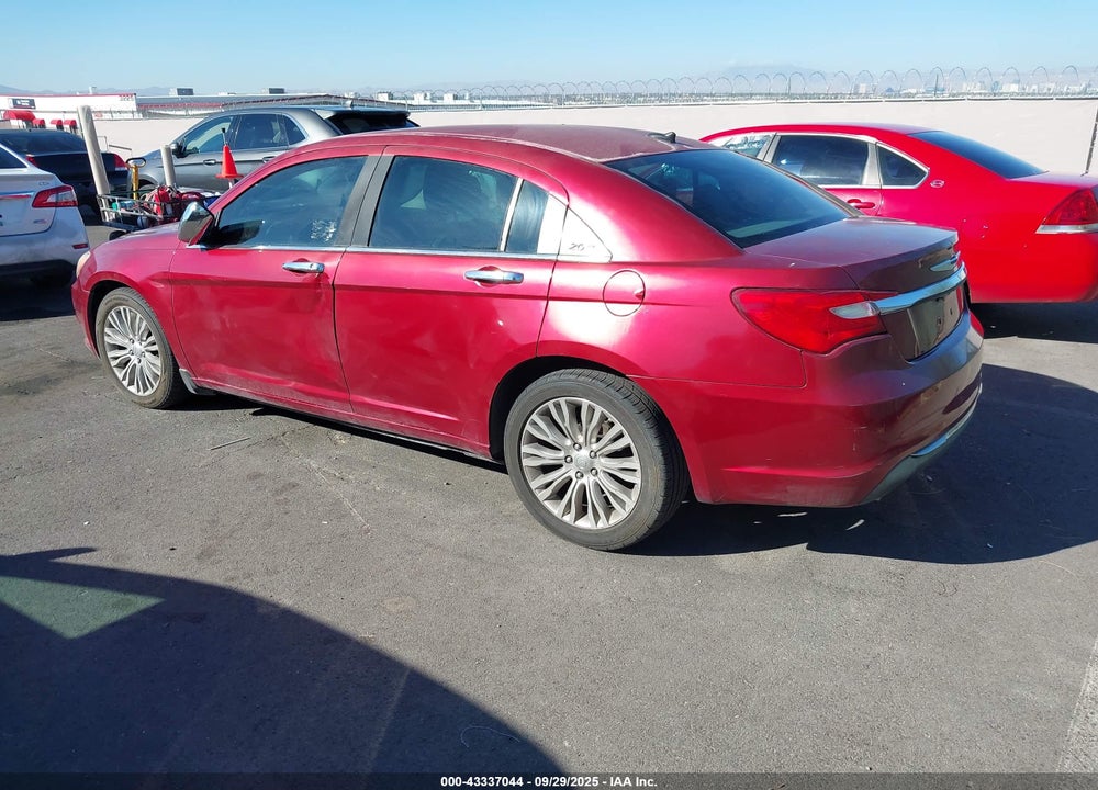2012 CHRYSLER 200 VIN: 1C3CCBCG3CN122162