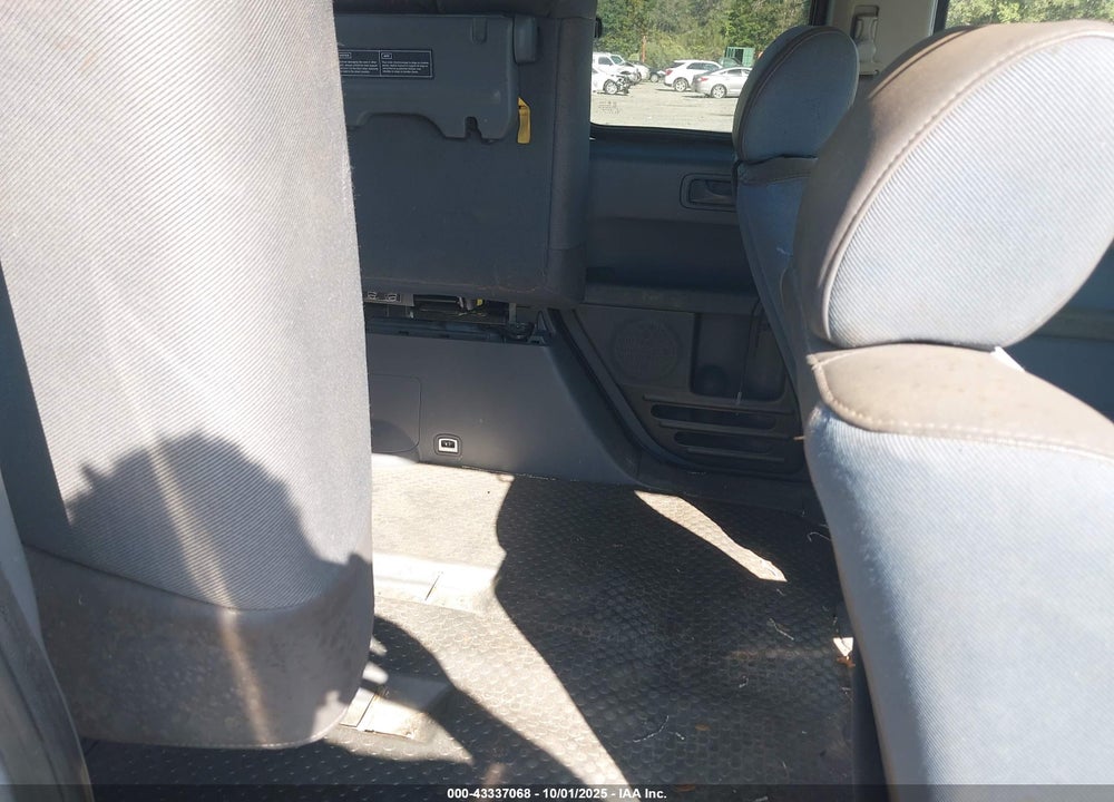 2004 HONDA ELEMENT EX VIN: 5J6YH28574L011633