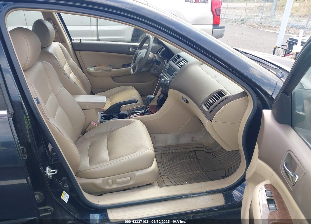 2007 HONDA ACCORD 3.0 EX VIN: 1HGCM66537A040358