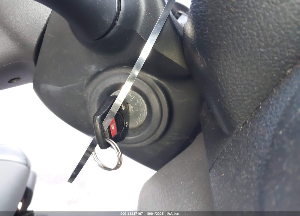 2013 NISSAN NV200 SV VIN: 3N6CM0KN3DK690476