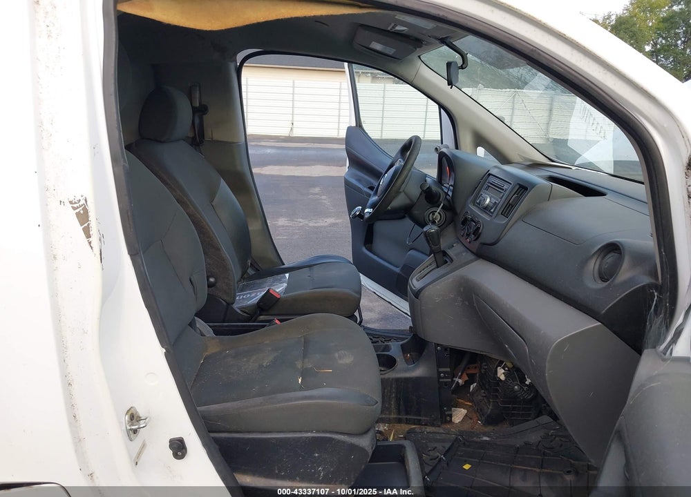 2013 NISSAN NV200 SV VIN: 3N6CM0KN3DK690476