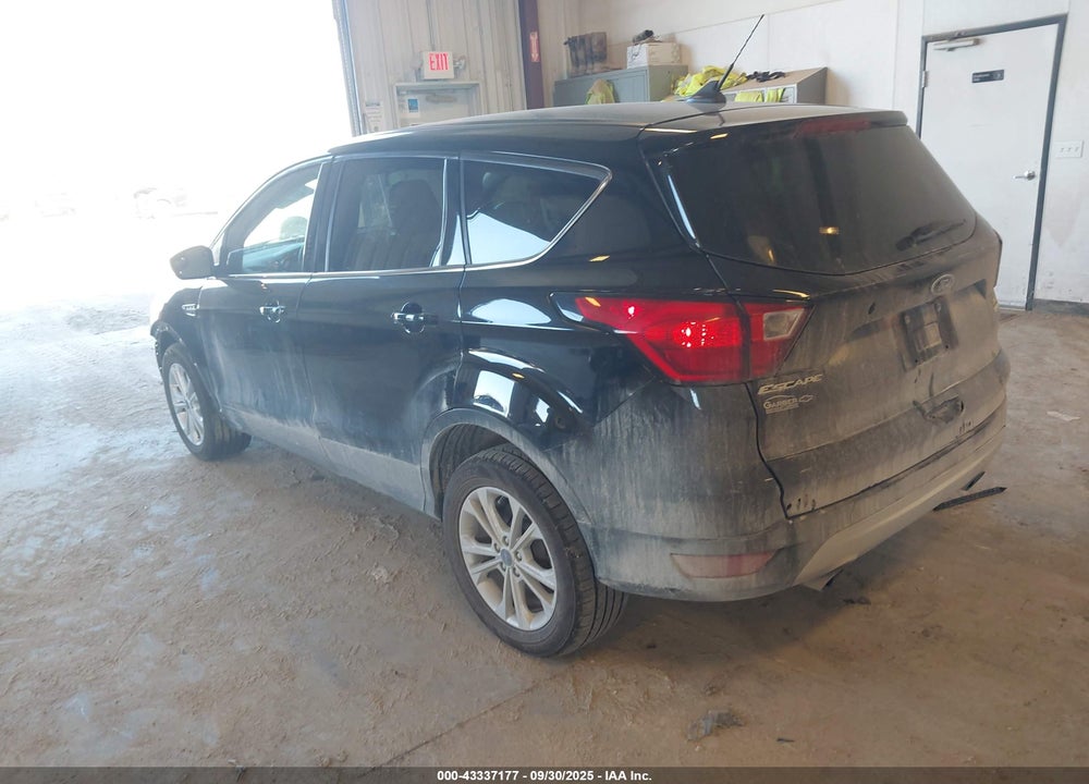 2019 FORD ESCAPE VIN: 1FMCU0GD8KUC57716